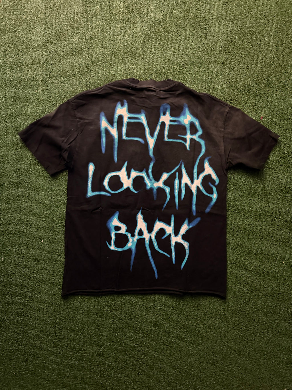 Dua T-Shirts