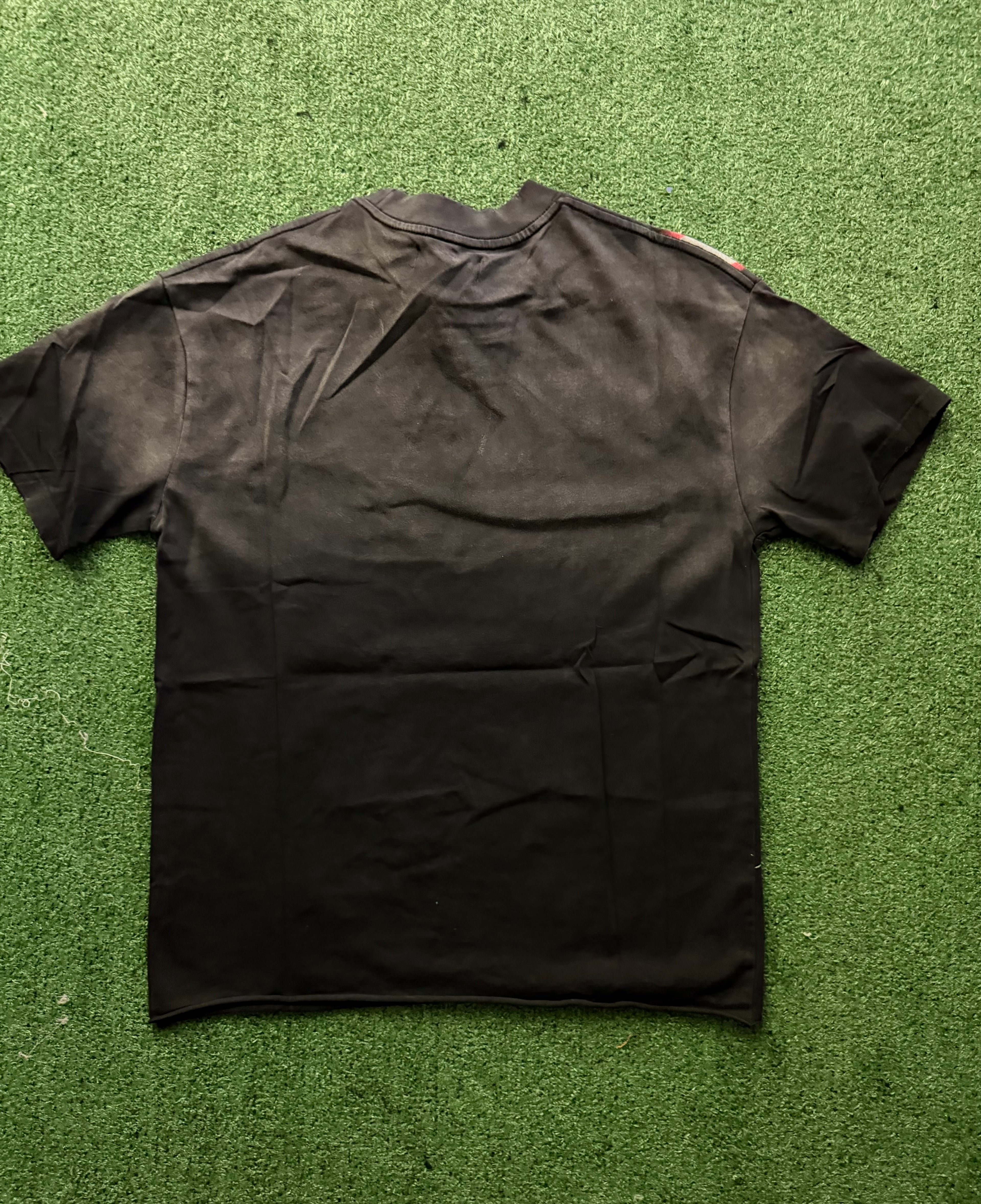 Dua T-Shirts